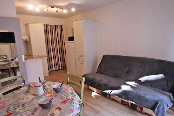 Knus appartement met terras op 300m van het strand in Sainte-Maxime - thumbnail 4