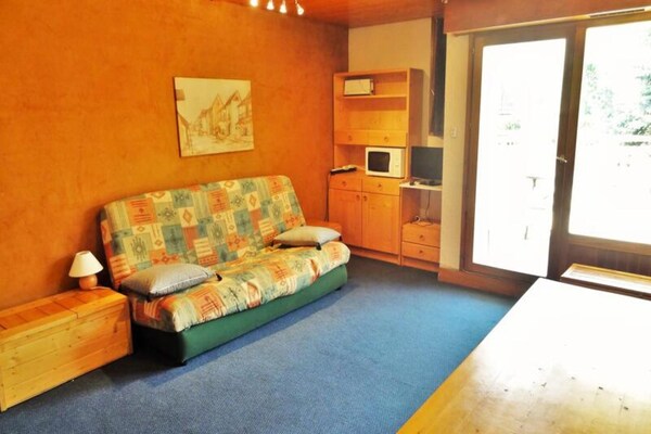 Knus appartement op de begane grond met zuidterras, vlakbij de piste in Vénosc - thumbnail 2