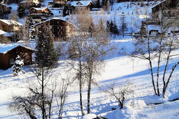Appartement 6 pers. op 3e verdieping met balkon en uitzicht op de pistes - thumbnail 6