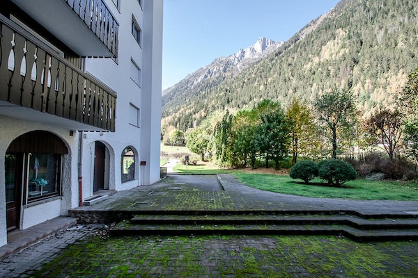 Knus appartement met Mont Blanc uitzicht, 200m van centrum Chamonix - thumbnail 5
