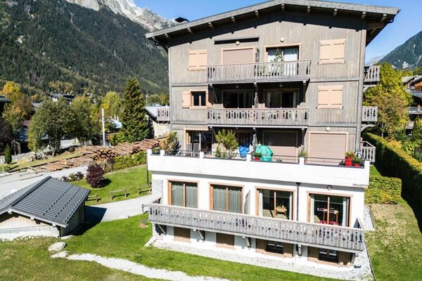 Appartement met Mont-Blanc uitzicht op 450m van het centrum van Chamonix - thumbnail 4