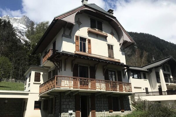 Appartement met privétuin en Mont-Blanc uitzicht, op 150m van de gondel - thumbnail 3