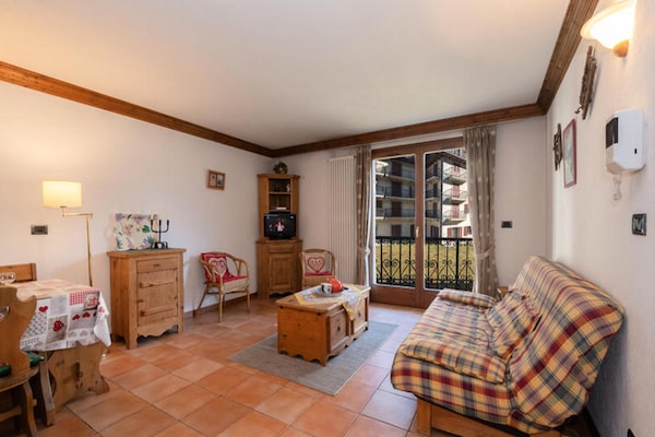 Modern appartement in hartje Chamonix Mont Blanc - thumbnail 5