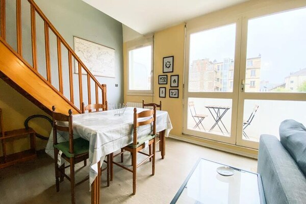 Ruime duplex voor 5 personen met balkon nabij centrum Grenoble - thumbnail 5