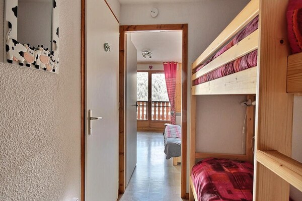 Compact appartement op 100 meter van de skilift in Saint Jean d'Aulps - thumbnail 2