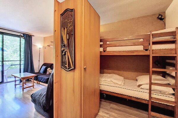 Knusse studio voor 6 personen op 30 meter van de piste in Saint Jean d'Aulps - thumbnail 1