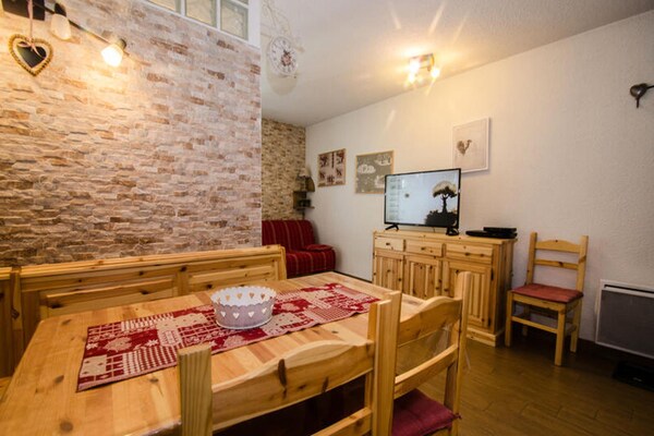 Compact studio-appartement op loopafstand van het centrum van Chamonix - thumbnail 2
