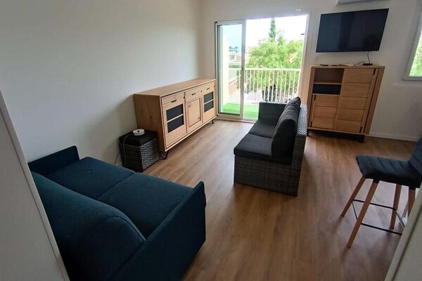 Licht appartement op 300 meter van Bonnegrace strand in Six Fours - thumbnail 3