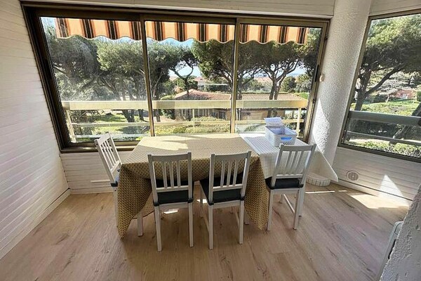 Appartement met panoramisch zeezicht op 200m van het strand - thumbnail 5