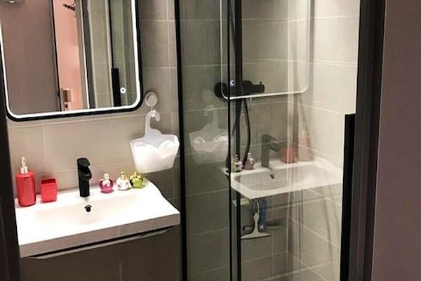 Appartement aan zee in Six Fours met balkon, op 50m van strand en haven - thumbnail 5