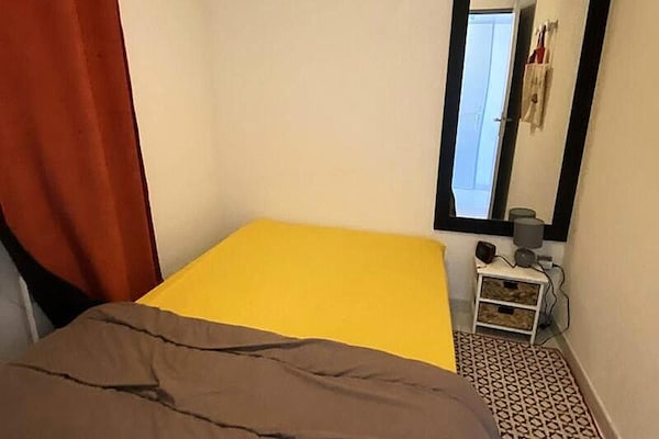 Appartement aan zee in Six Fours met balkon, op 50m van strand en haven - thumbnail 6