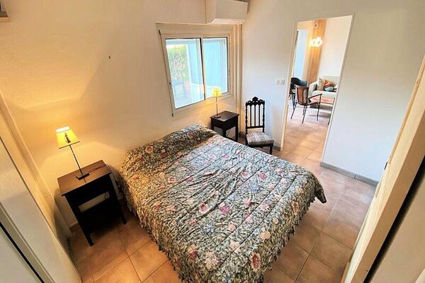 Appartement op 50 meter van het strand met zonnig terras in Six-Fours-les-Plages - thumbnail 3
