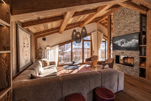 Luxe chalet voor 10 personen met zwembad en sauna in Courchevel - thumbnail 1