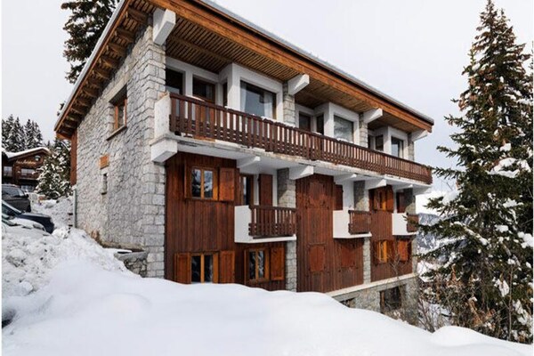 Ruim triplexappartement 111m², 4 suites, direct aan de piste in Courchevel 1850 - thumbnail 2