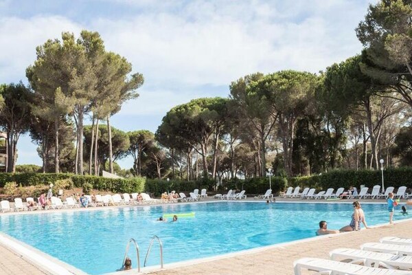 Knus appartement voor 6 personen bij Saint-Raphaël met zwembad - thumbnail 2