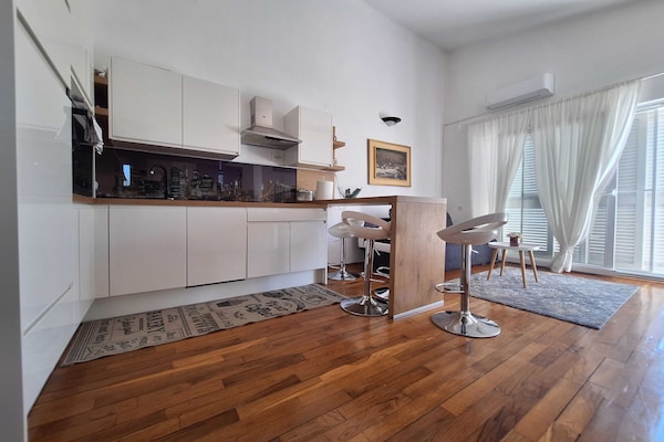 5-persoons appartement aan zee in Povljana met zeezicht - thumbnail 3