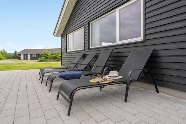 Op 900 m van zee: luxe vakantiehuis in Idestrup voor 16 personen - thumbnail 5