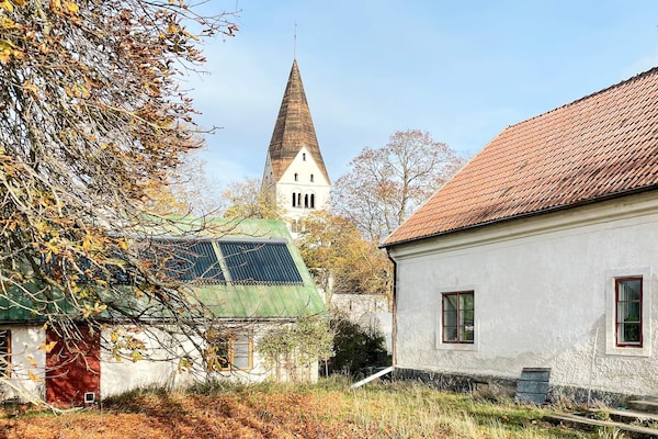 Charmant vakantiehuis op Gotland bij golfbaan, vlakbij zee - thumbnail 2