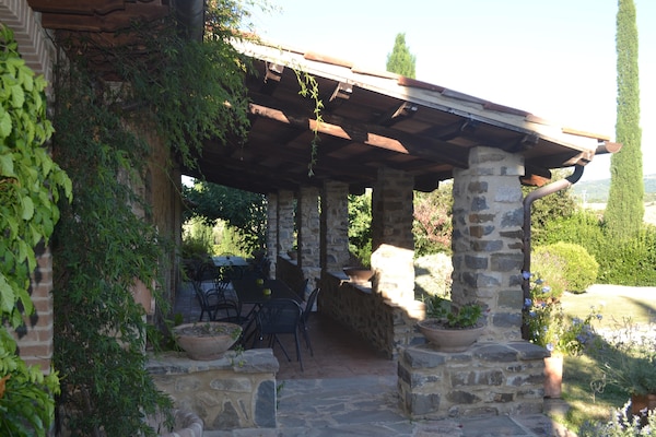 Authentiek Toscaans landhuis met privézwembad en panoramisch uitzicht - thumbnail 6
