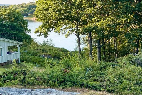 Vrijstaand vakantiehuis op 50m van zee met weids uitzicht op Koön, Marstrand - thumbnail 2