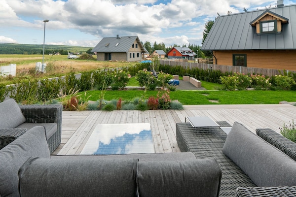 Centraal gelegen luxe villa in Abertamy voor 8 personen - thumbnail 4