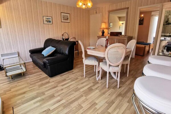 Licht appartement op 150m van Grande Plage met balkon op zuiden - thumbnail 5