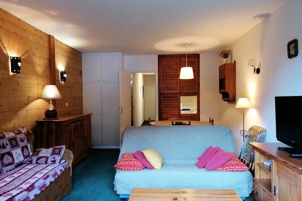 Ruim appartement op de piste in Uvernet Fours voor 7 personen - thumbnail 1