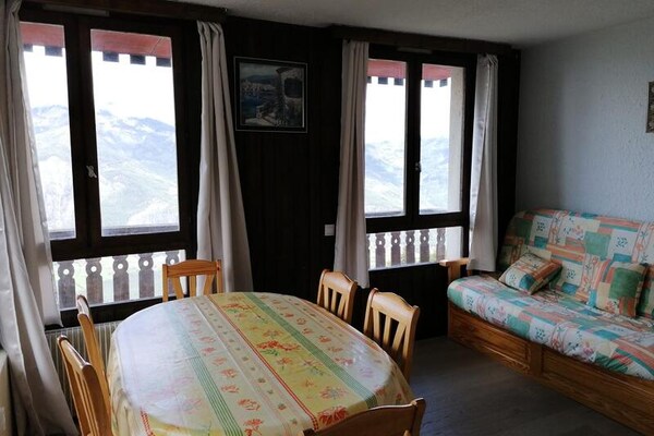 Appartement 32m² op 80m van de piste in Uvernet Fours met balkon - thumbnail 1
