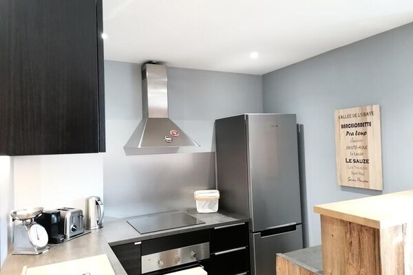 Gerenoveerd appartement op 20m van de piste in Uvernet Fours - thumbnail 3