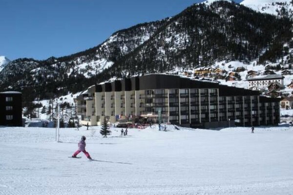 Ski-in/ski-out appartement op 50m van de lift in Montgenèvre - thumbnail 3