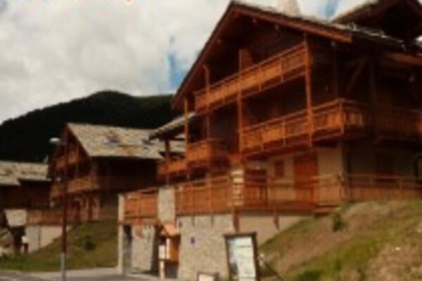 Appartement 30m van de piste met zuidterras en uitzicht in Montgenèvre - thumbnail 2