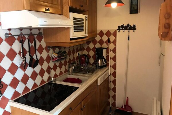 Appartement op 30m van de piste met zuidterras en adembenemend uitzicht - thumbnail 4