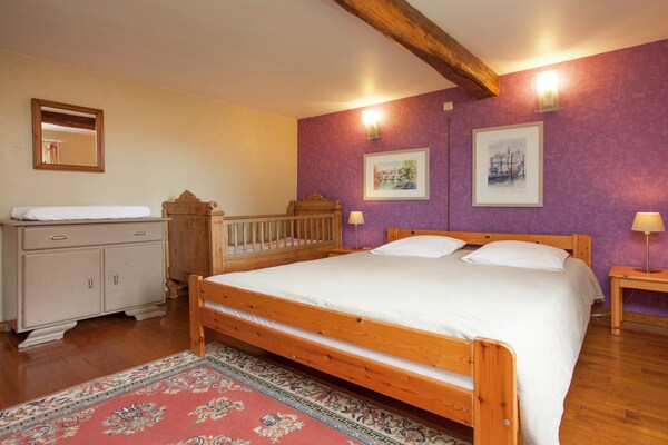 9-persoons vakantiehuis met omheinde tuin in Humain bij Marche-en-Famenne - thumbnail 4
