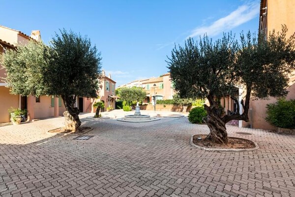 Knus appartement met tuin & zwembad nabij Saint-Tropez - thumbnail 4