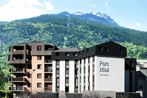 Sowell Hôtels Le Parc & SPA: Stijlvol appartement in historisch Briançon - thumbnail 4