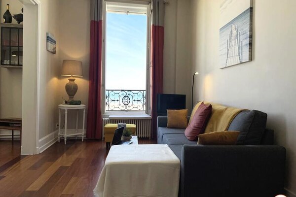 Roches Normandes: Appartement met Zeezicht en Terras in Trouville-sur-Mer - thumbnail 6