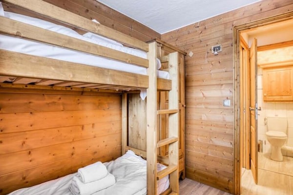 Knus appartement voor 6 in Bourg St Maurice met uitzicht op de Mont Blanc - thumbnail 2