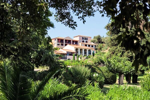 Bloemrijk appartement voor 5 personen nabij Saint-Tropez, op 500 meter van het strand - thumbnail 4