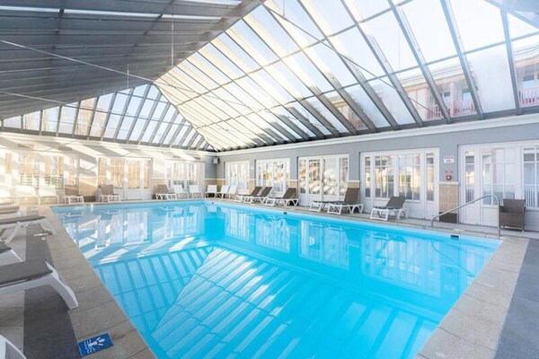 Gerenoveerd appartement voor 4 in Le Touquet met zwembad, tennis en wifi - thumbnail 3