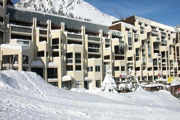 Gerenoveerd appartement aan de piste in Isola met ruim balkon - thumbnail 3