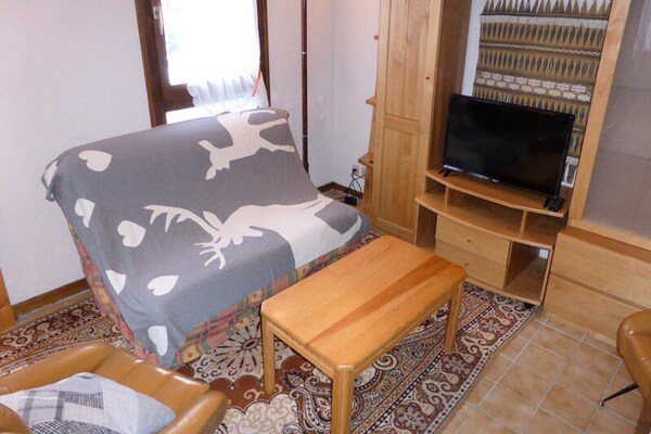 Ruim 8-persoons appartement met balkon direct aan de piste in Les Contamines - thumbnail 4