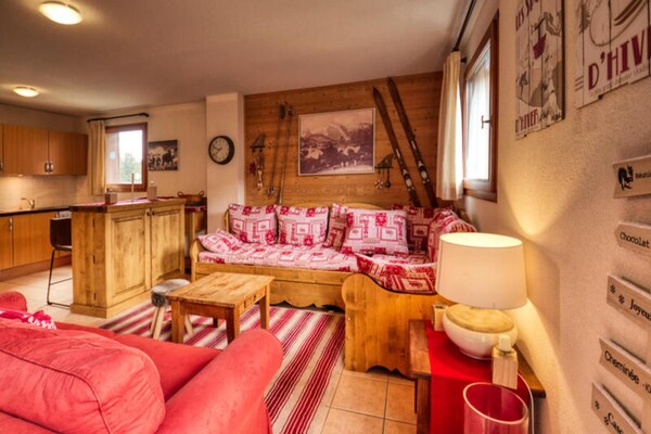 Ruim 10-persoons appartement aan de piste in Morillon 1100 - thumbnail 1