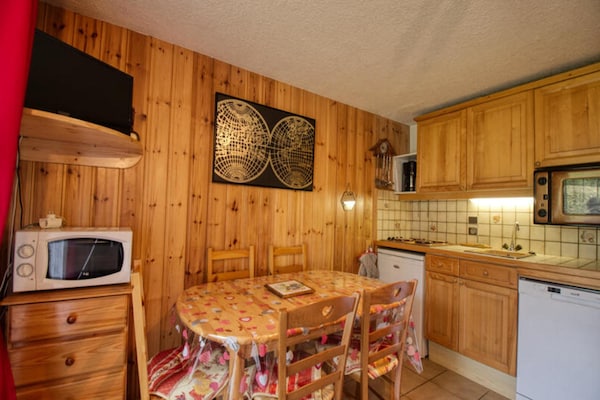 Sfeervolle studio op de piste in Morillon met zuidbalkon - thumbnail 1