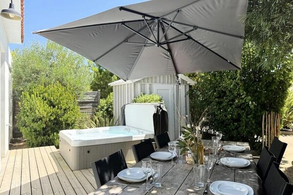 Iers getint appartement voor 8 met tuin vlakbij strand in Notre-Dame-de-Monts - thumbnail 3