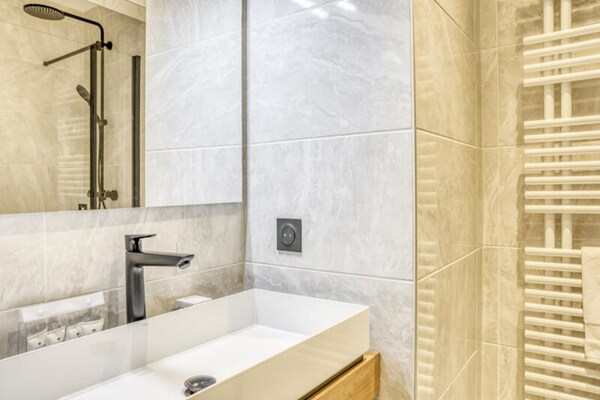 Modern appartement 6p in Saint-Gervais-les-Bains met balkon en bergzicht - thumbnail 6