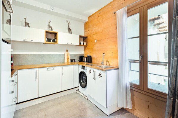 Gerenoveerd 4-persoons appartement in het hart van Le Monêtier-les-Bains - thumbnail 1