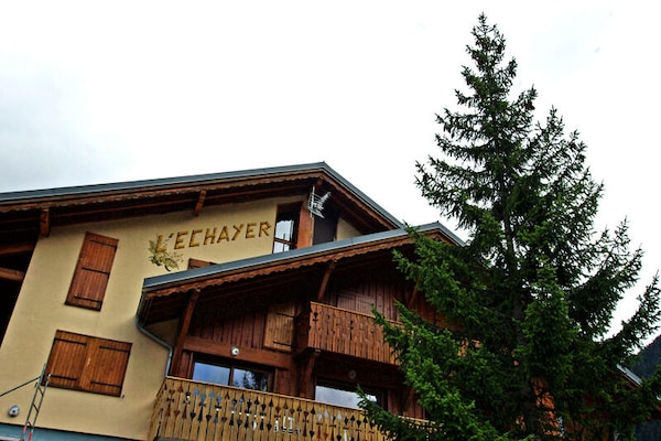 Ruim triplex-appartement voor 12 personen nabij de pistes in Champagny-en-Vanoise - thumbnail 4