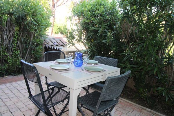 Knus appartement op de begane grond met tuin, op 150m van het strand - thumbnail 3
