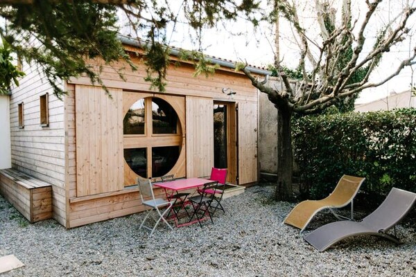 Charmant Tiny House in hartje Isle-sur-la-Sorgue voor 2 personen - thumbnail 2