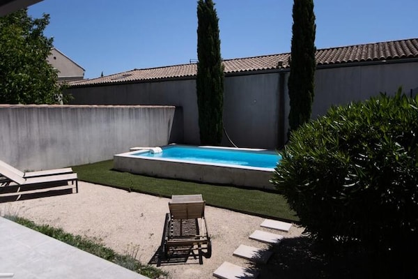 Villa Anna met privézwembad, op loopafstand van het centrum van Isle-sur-la-Sorgue - thumbnail 4